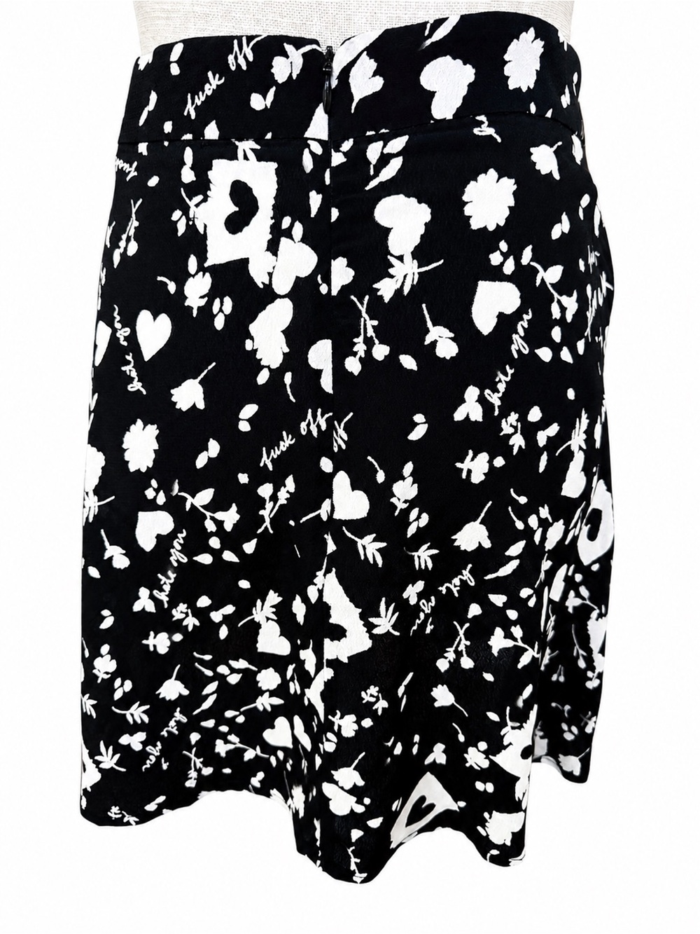 Reformation Black & White Floral Heart Mini Skirt A-Line XS 26 - Picture 2 of 4
